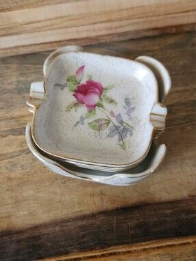 Vintage porcelain stacking mini ashtrays with a Matching Caddy Made In JAPAN
